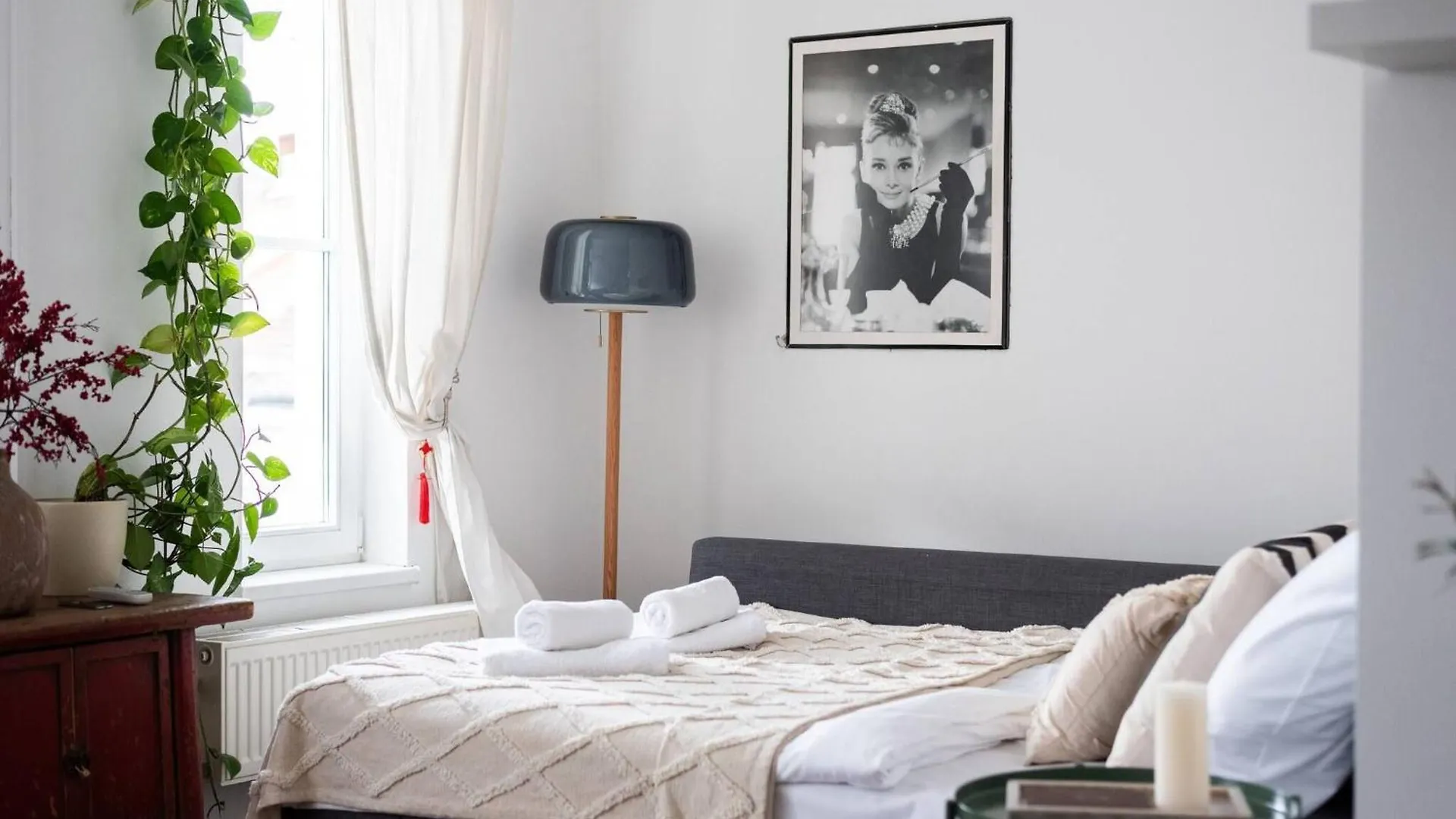Charming Prague Apartment In Vrsovice With Roof Terrace Czech Republic