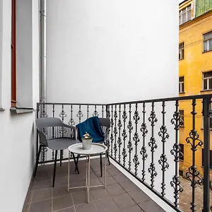  Apartment Elegant Located In The Centre Of